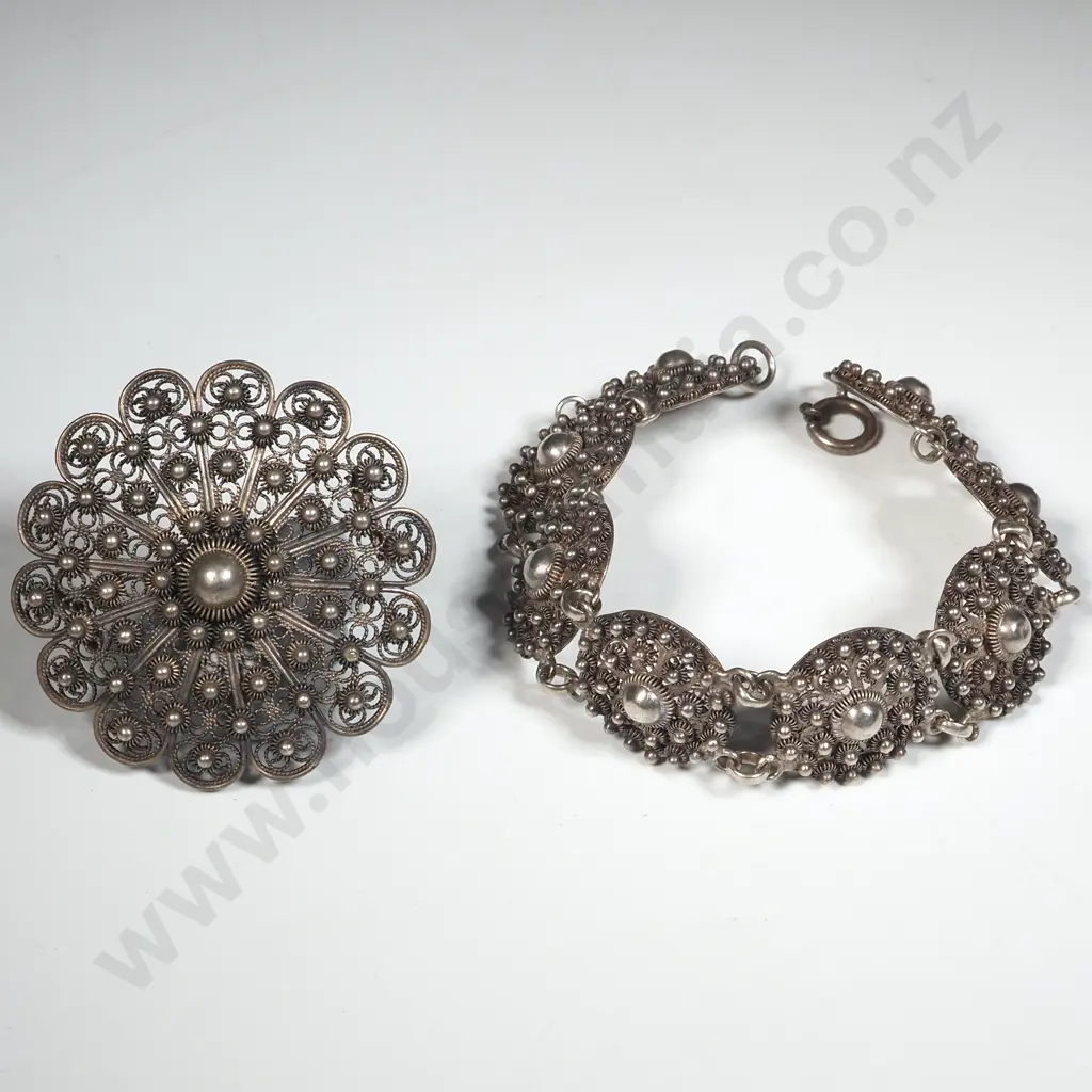 Sterling Silver Filigree Bracelet and Matching Brooch. Image 1++