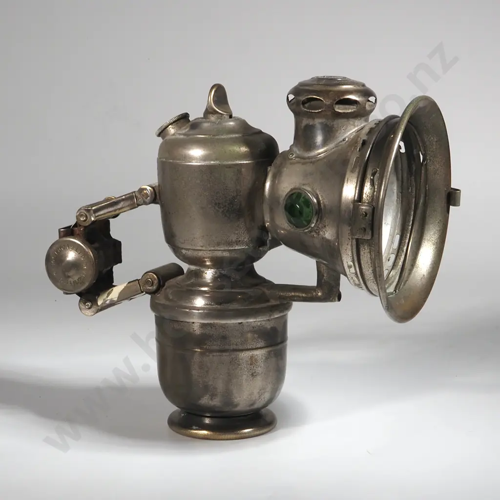 King of the Road Lantern. Image 1++