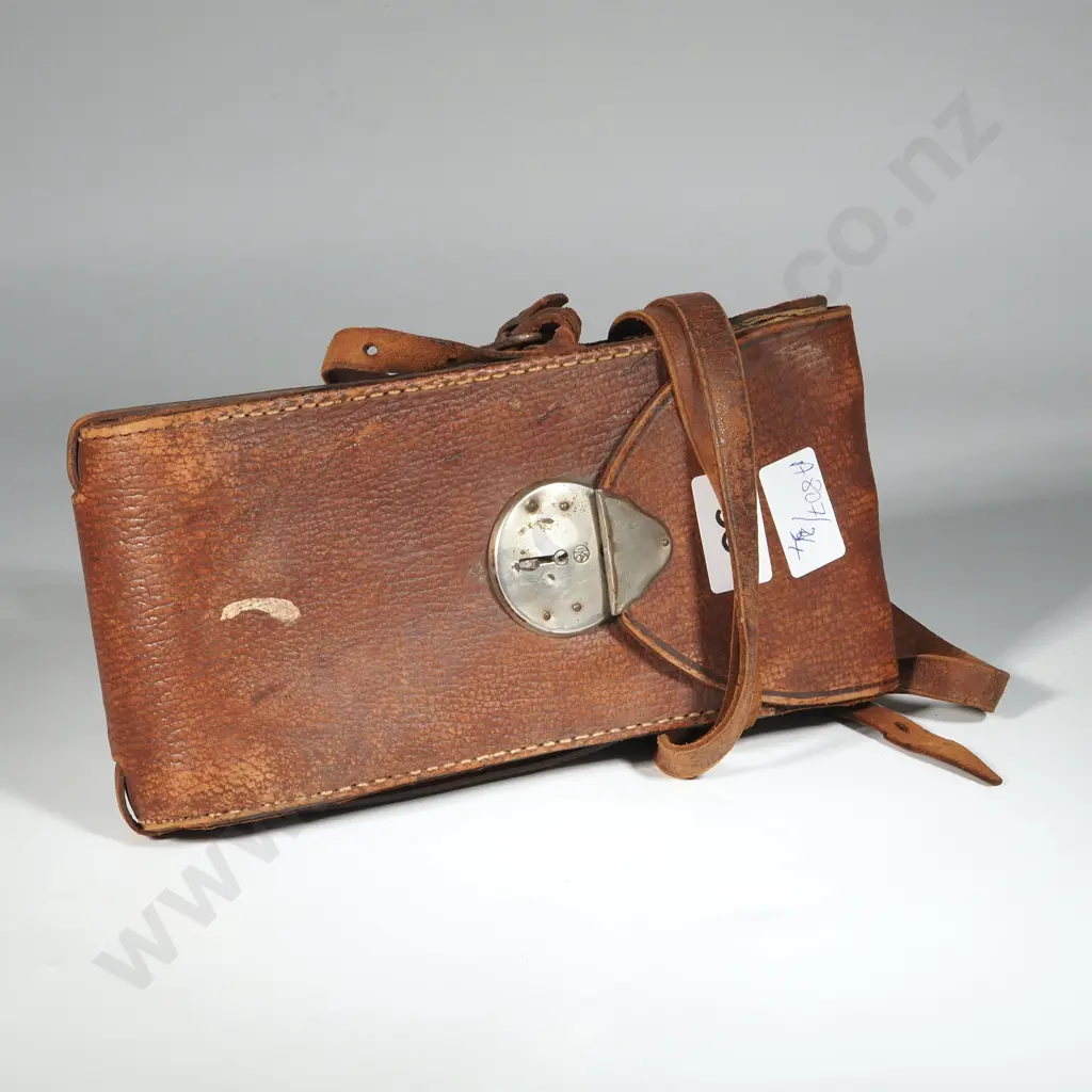 Vintage Kodak No 2 Folding Autographic Brownie Camera w Three Lens Attachments in Leather Case. Image 1++