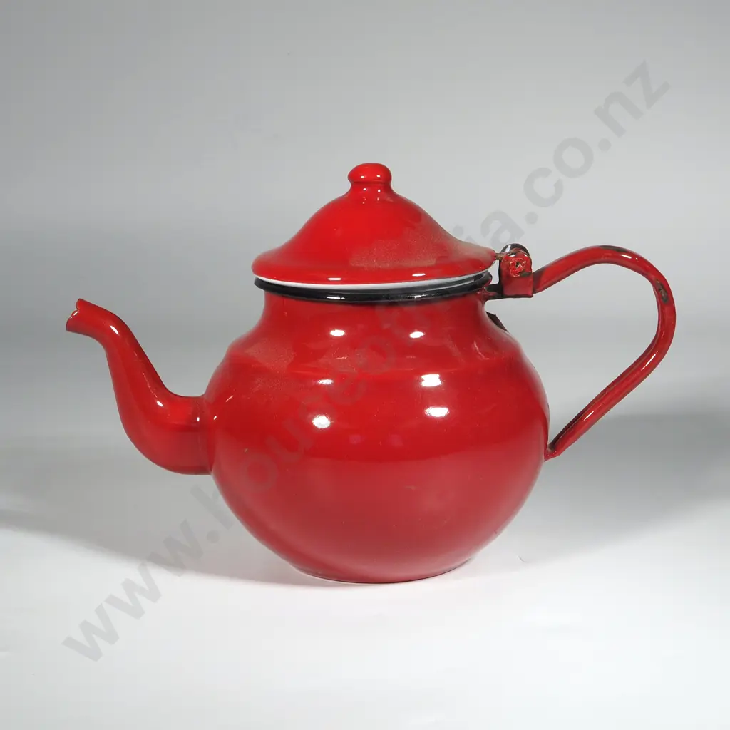 Red Enamel Small Teapot (AF) Image 1++