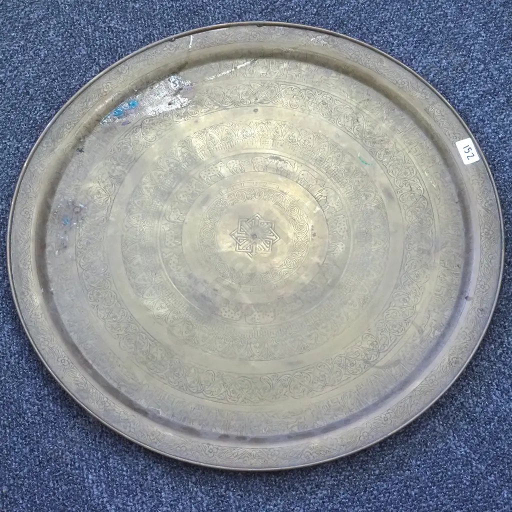 Large Moroccan Brass Tray. Image 1++