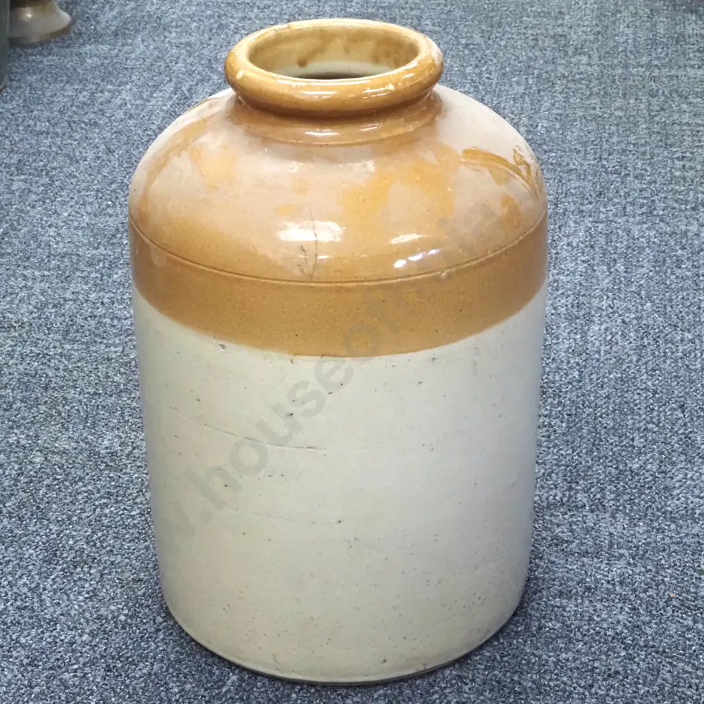 Large Two-Tone Stoneware Crock. Image 1++