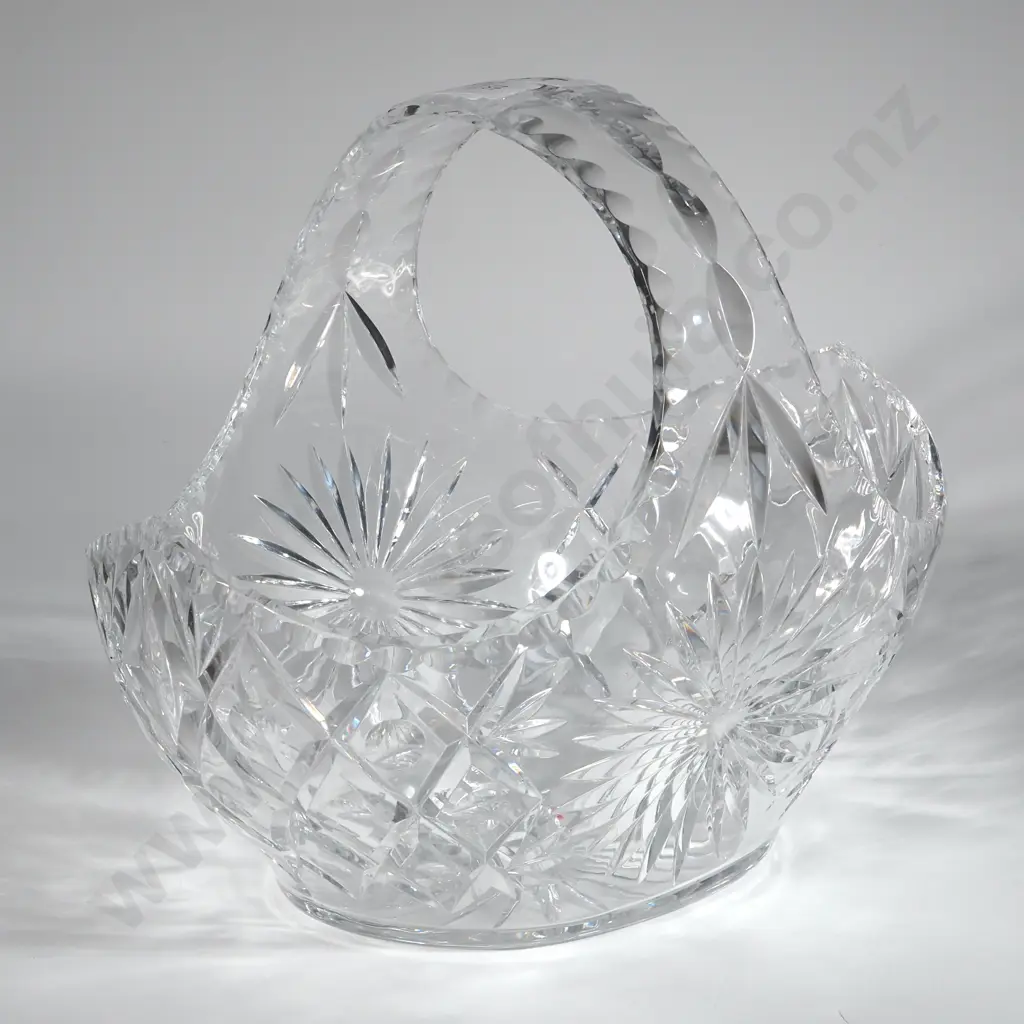 Large Crystal Basket. Image 1++