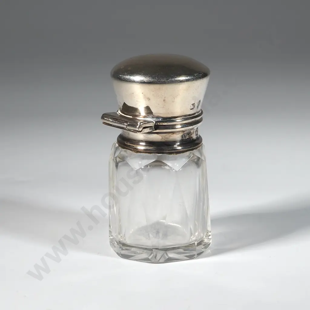 Miniature Sterling Silver Perfume Bottle with Original Stopper. Birm 1898 Image 1++