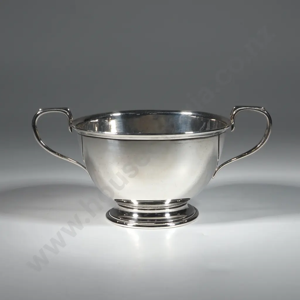 Sterling Silver Sugar Doubled Handled Plain Bodied Sugar Bowl.  Image 1++