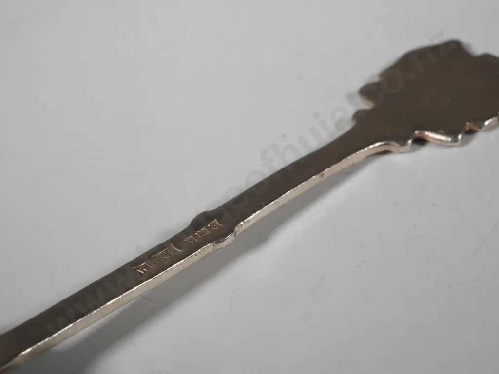 Sterling Silver Auckland Commemorative Tea Spoon. Image 1++