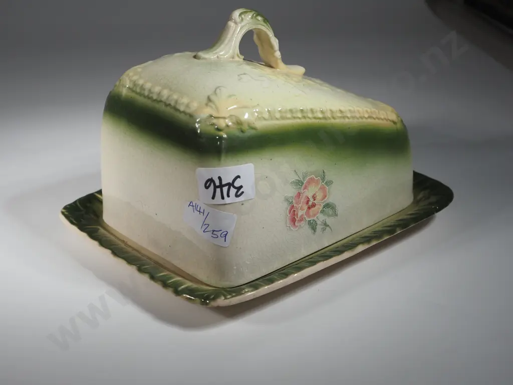 Decorative China Cheese Dish w Cover. Image 1++