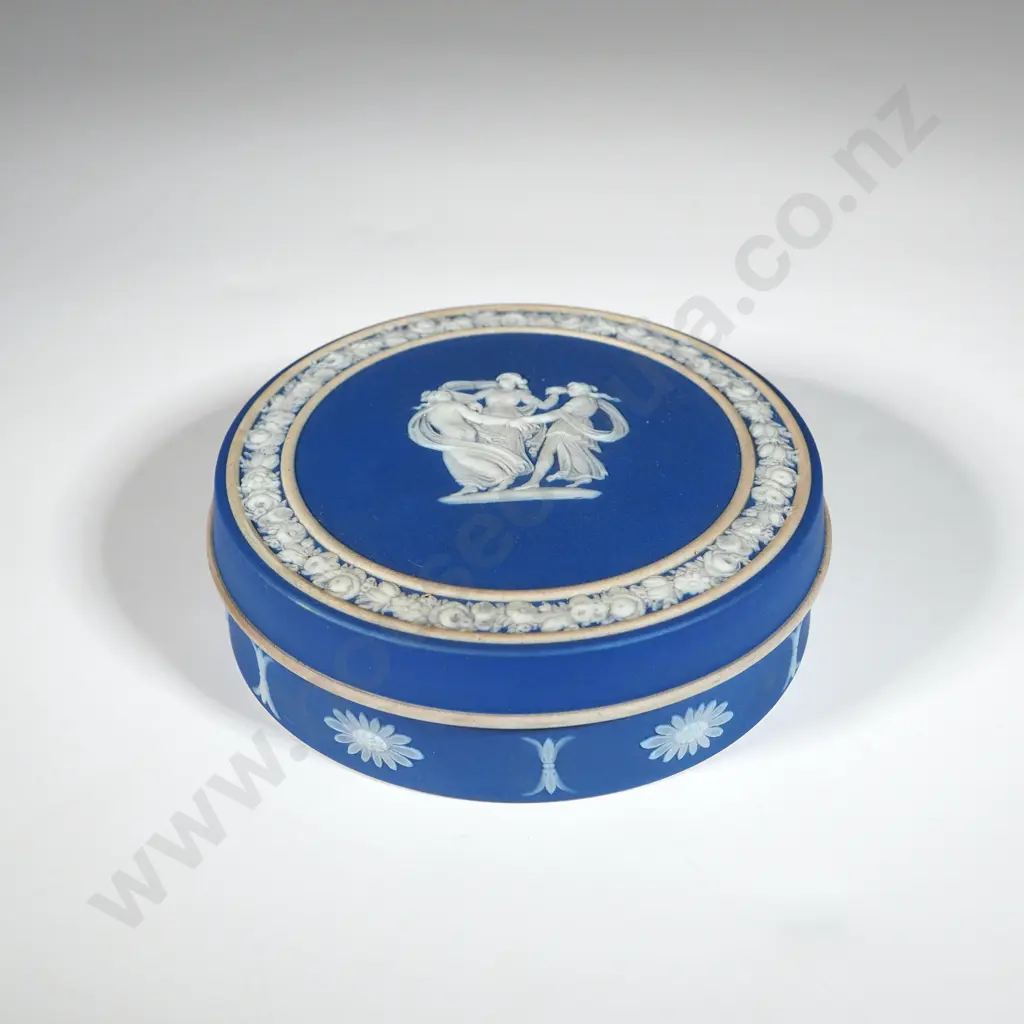 Dark Blue Wedgwood Jasperware Lidded Powder Bowl. Image 1++