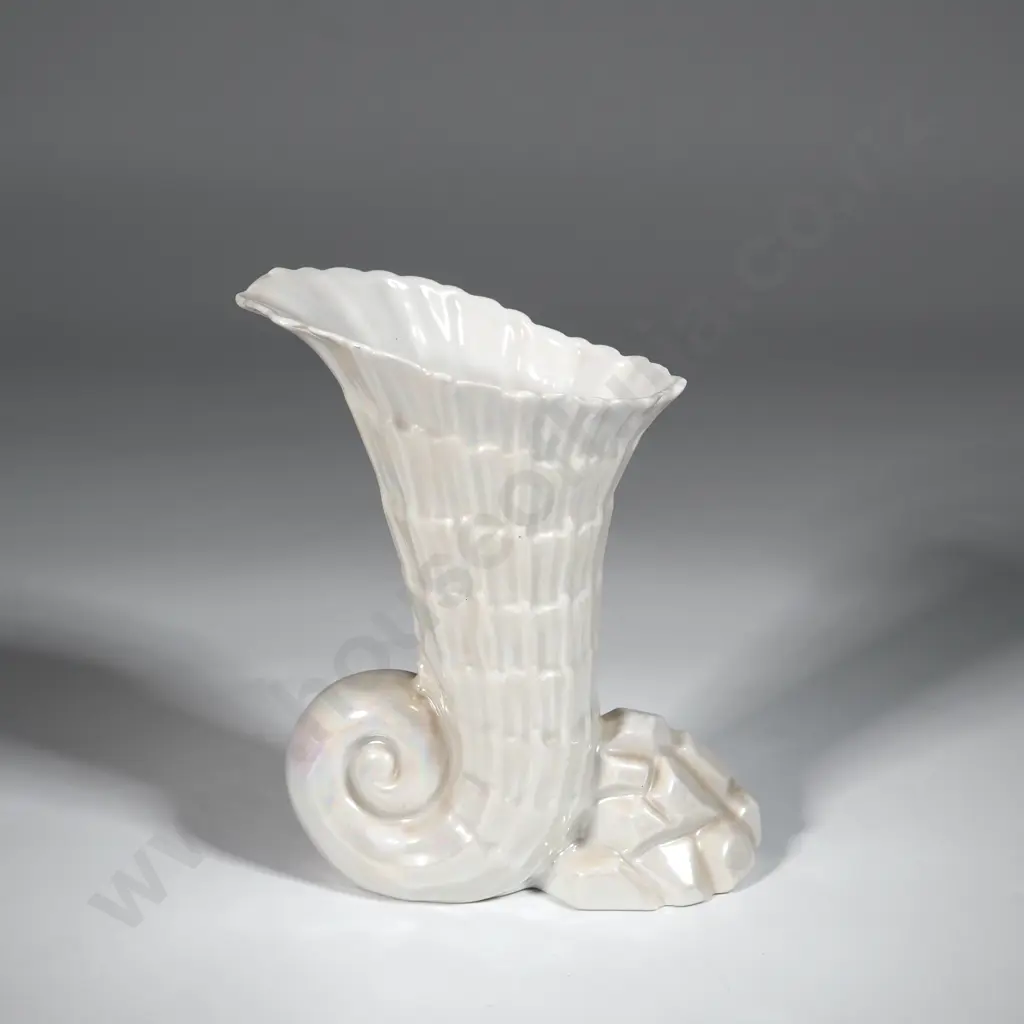 Conch Shell Shaped White Lustreware Vase. Image 1++