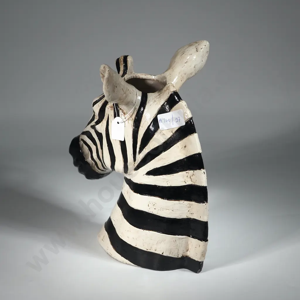 Vintage Ceramic Zebra Head Vase. Image 1++