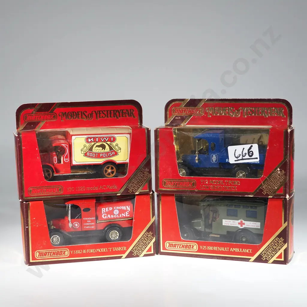 Four Matchbox Models of Yesteryear in Original Boxes. Image 1++