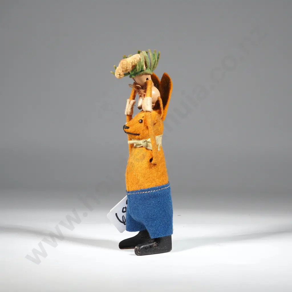 1930s Schuco Wind Up Dancing Mice. Image 1++