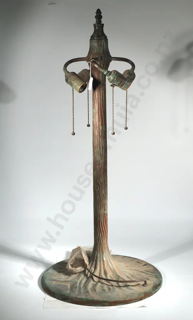Large Tiffany Style Art Nouveau Lamp In The Form Of A Tree Trunk  Image 1++