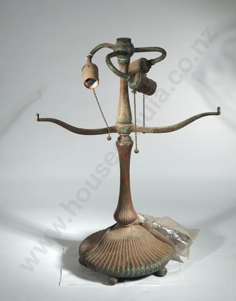 Tiffany Style Lamp Base With Ribbed Library Style Base & Three Arms & Sockets. Image 1++